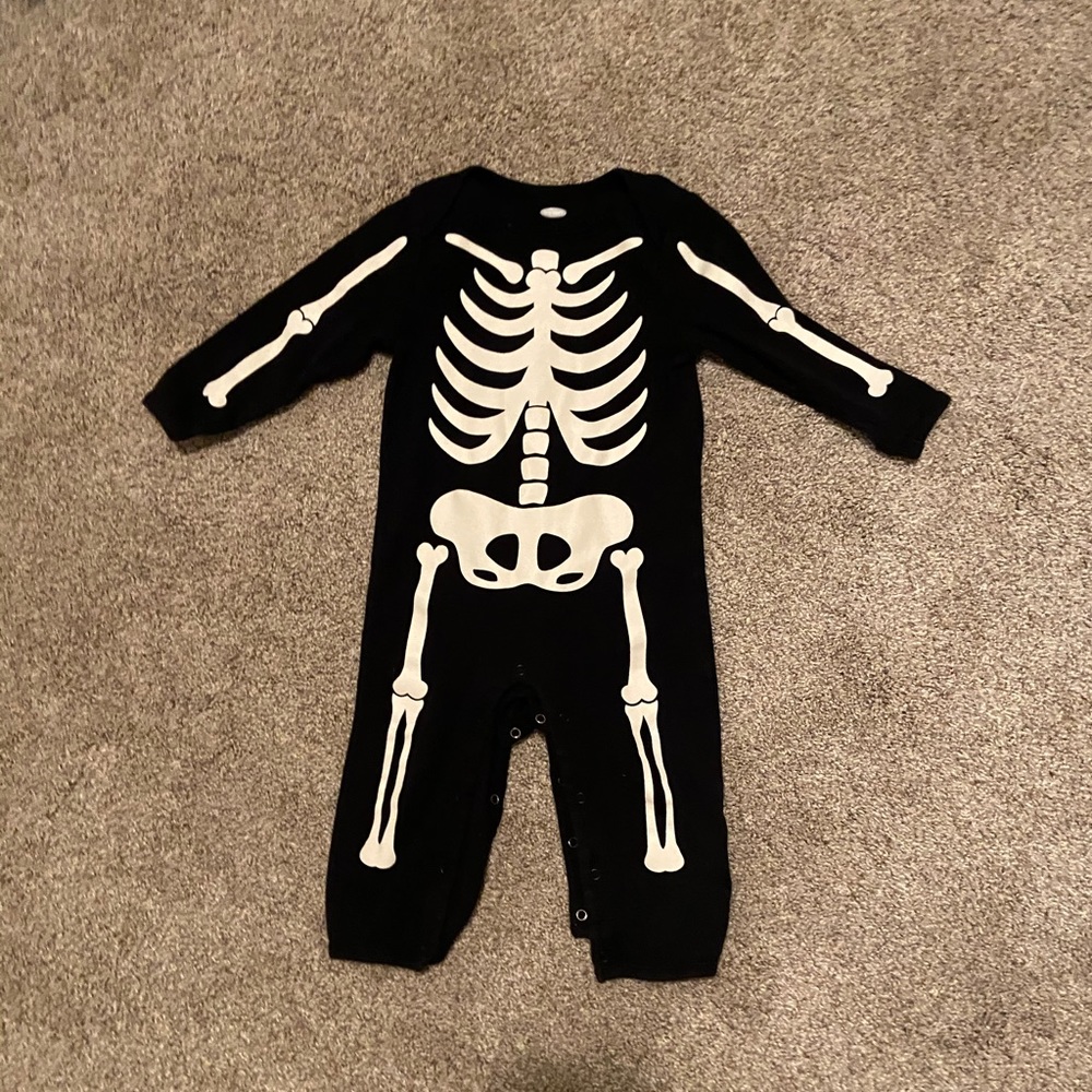 Skeleton onesie for Halloween